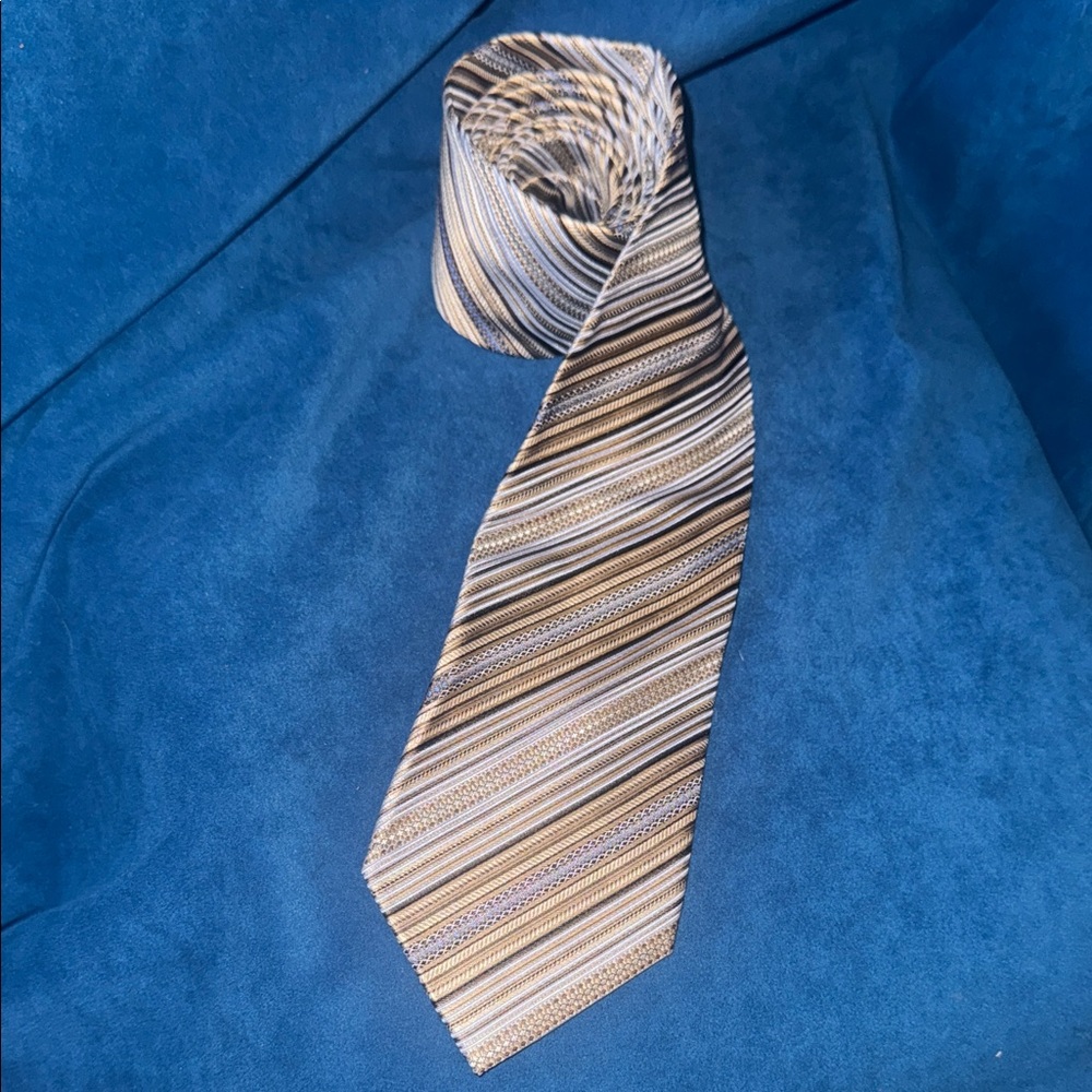 Striped Men's silk Tie in Gold and Brown